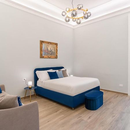 Palazzo Galeoni Luxury Suites Salerno Zewnętrze zdjęcie