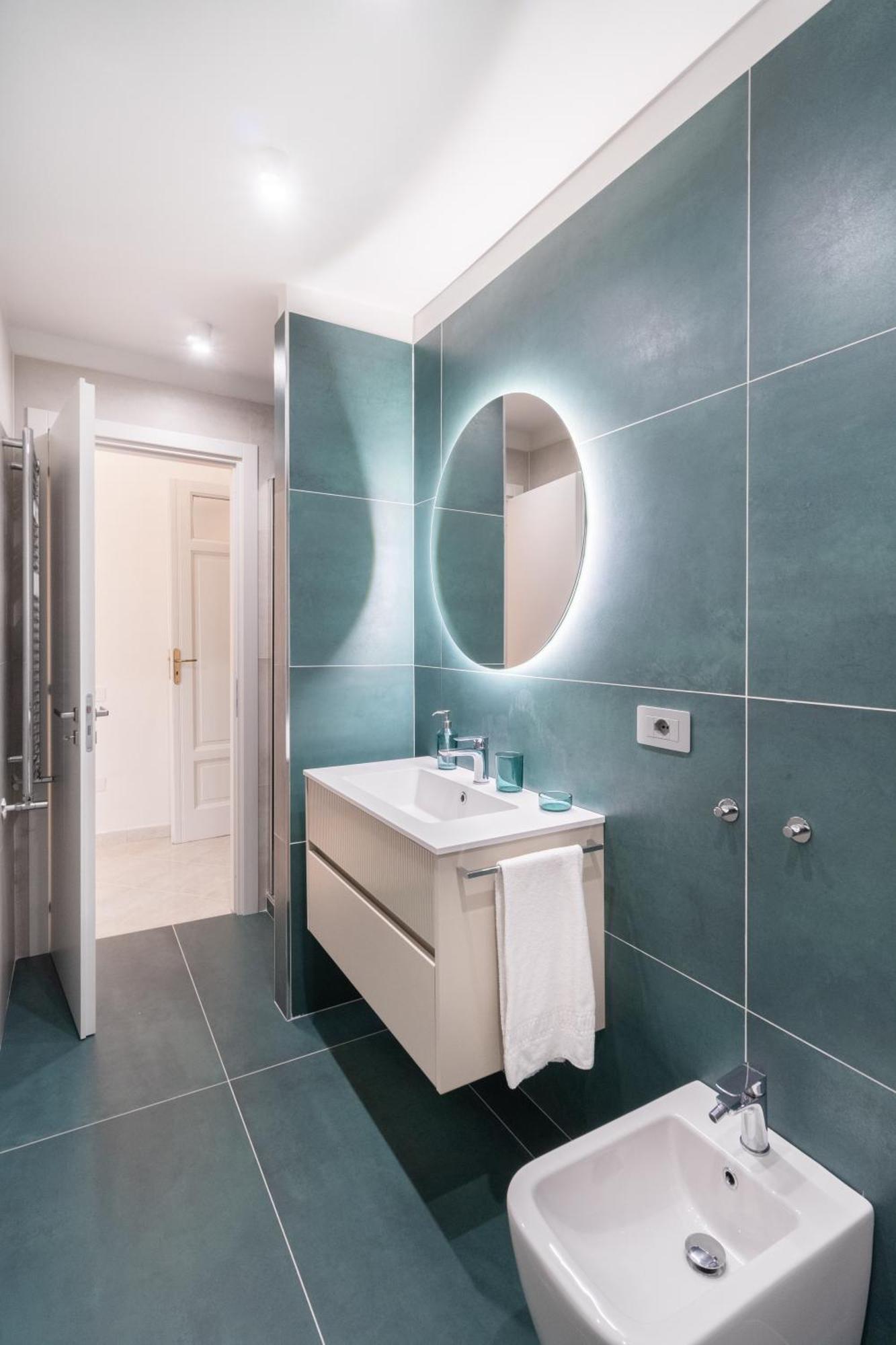 Palazzo Galeoni Luxury Suites Salerno Zewnętrze zdjęcie