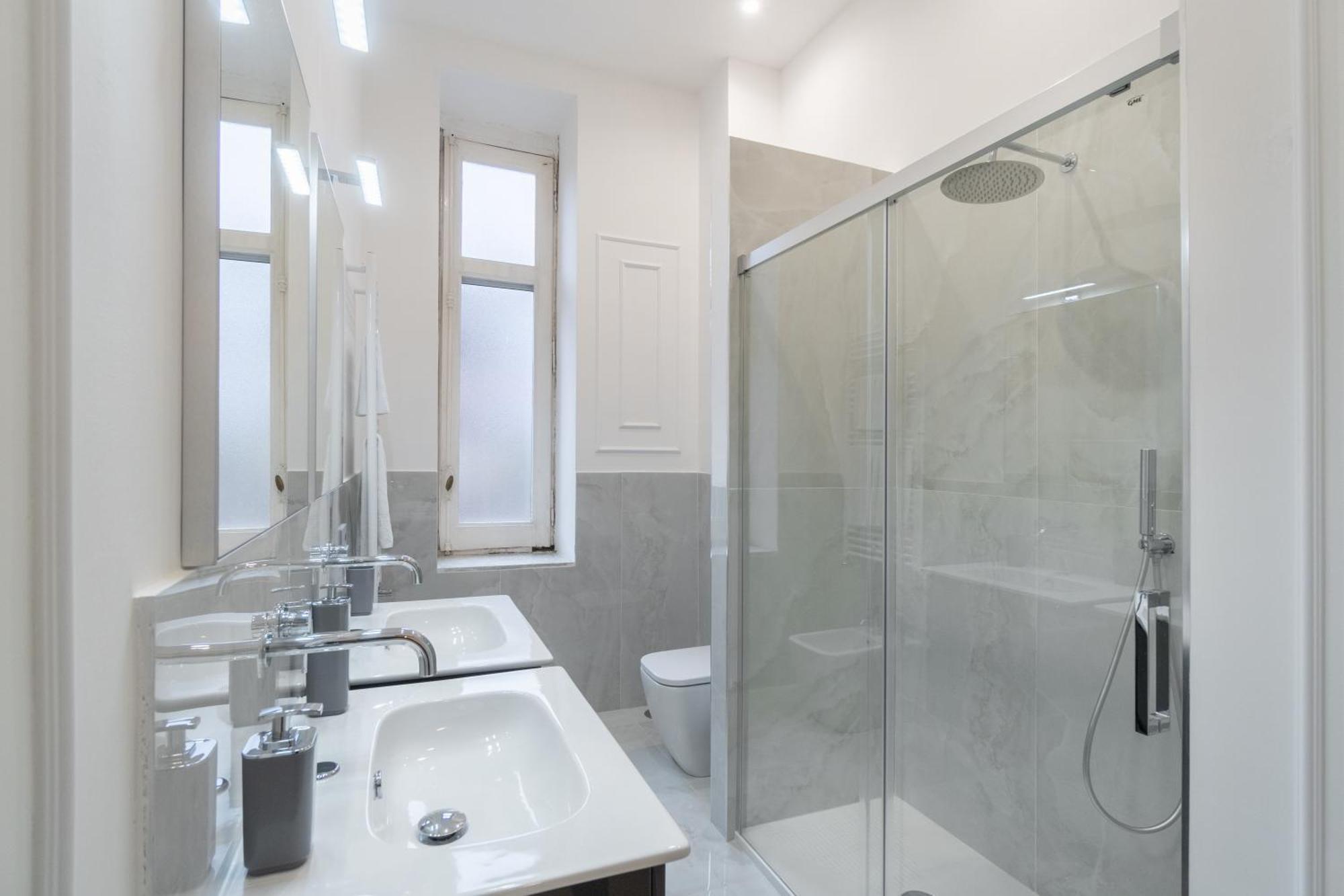 Palazzo Galeoni Luxury Suites Salerno Zewnętrze zdjęcie